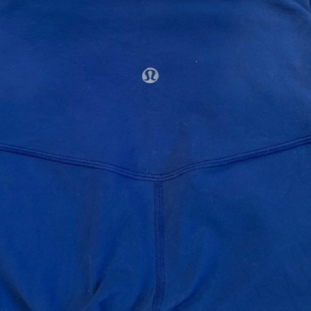 Rare Lululemon Align Crop 19” size 4